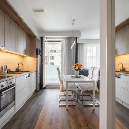 Corvex Apartment With Balcony Budapest Exterior photo
