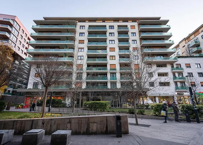Corvex Apartment With Balcony
