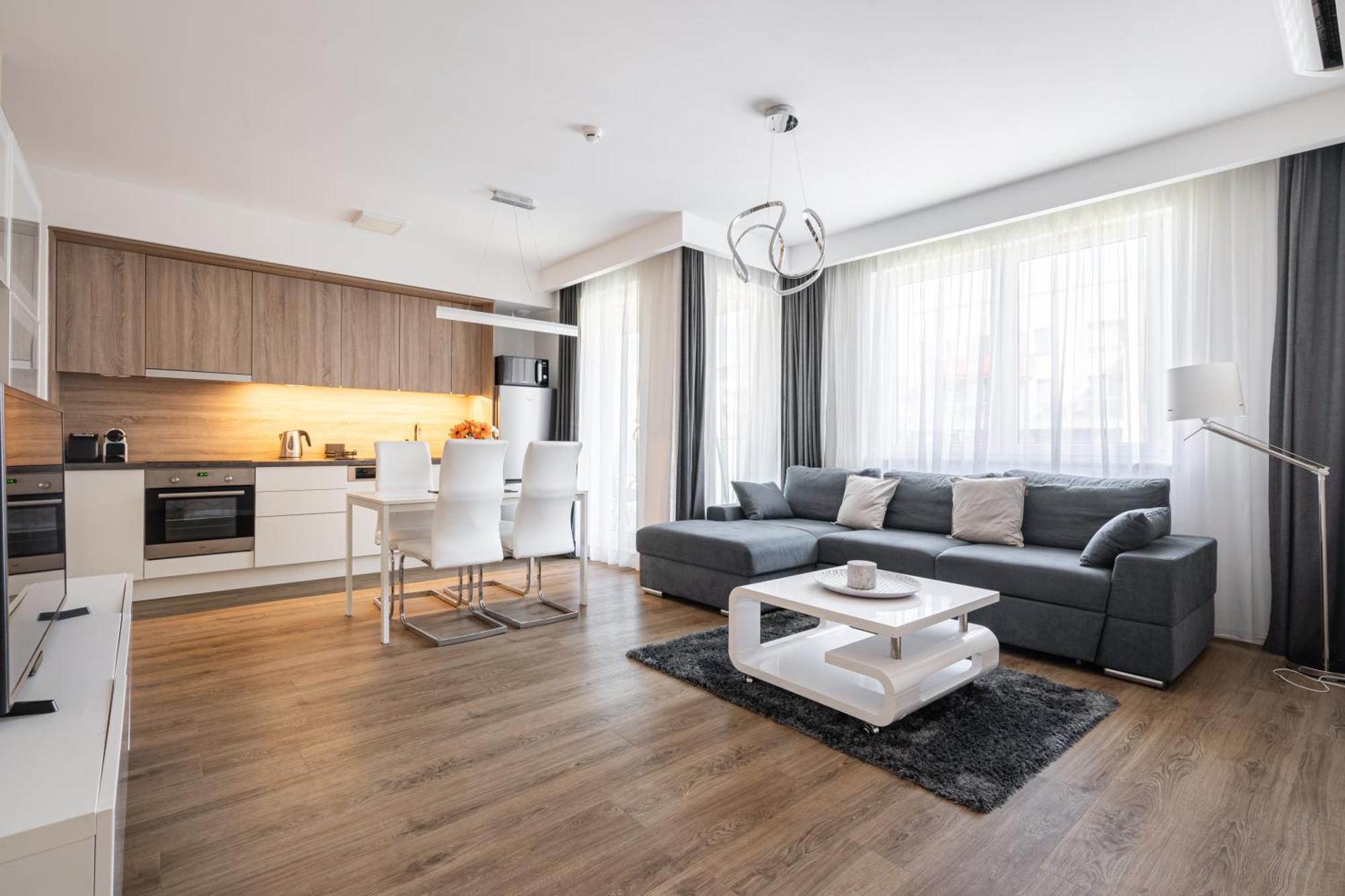 Апартаменты Corvex With Balcony