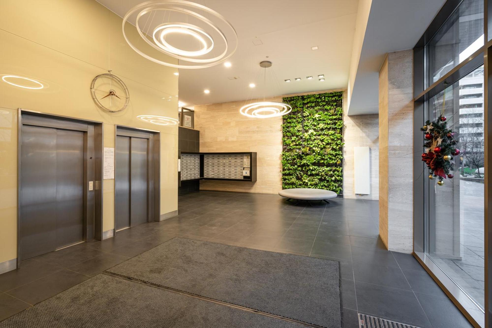 Апартаменты Corvex With Balcony *